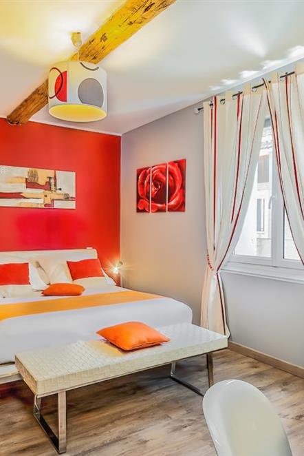 Chambre Double Prestige de 28m² - Hôtel Résidence à Nissan-Lez-Ensérune
