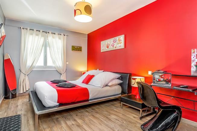 Suite Prestige de l'Hôtel Résidence à Nissan-Lez-Ensérune