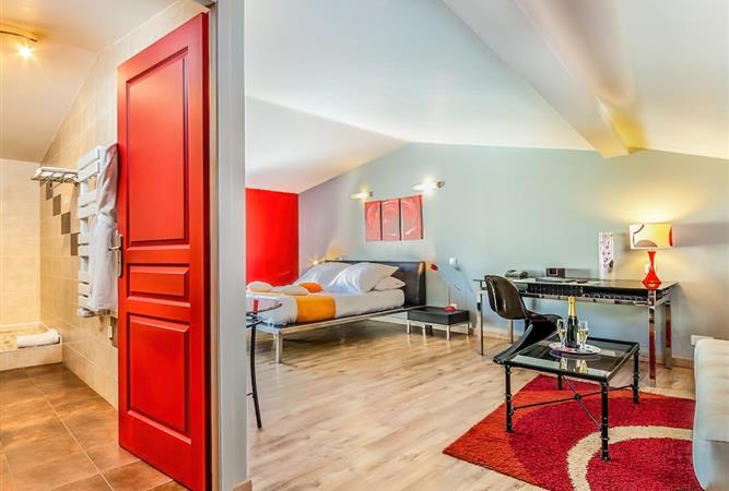 Suite Prestige de 45m² pour 2 à 4 personnes à l'Hôtel Résidence