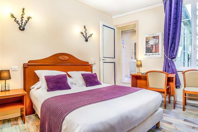 Chambre Familiale 5 personnes de l'Hôtel Résidence à Nissan-Lez-Ensérune