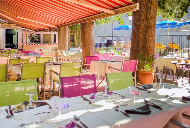 Terrasse du Restaurant Les Tilleuls